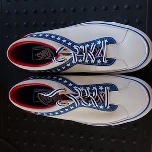 Vans BOLD NI Americana Leather Stars White/Blue 9.0